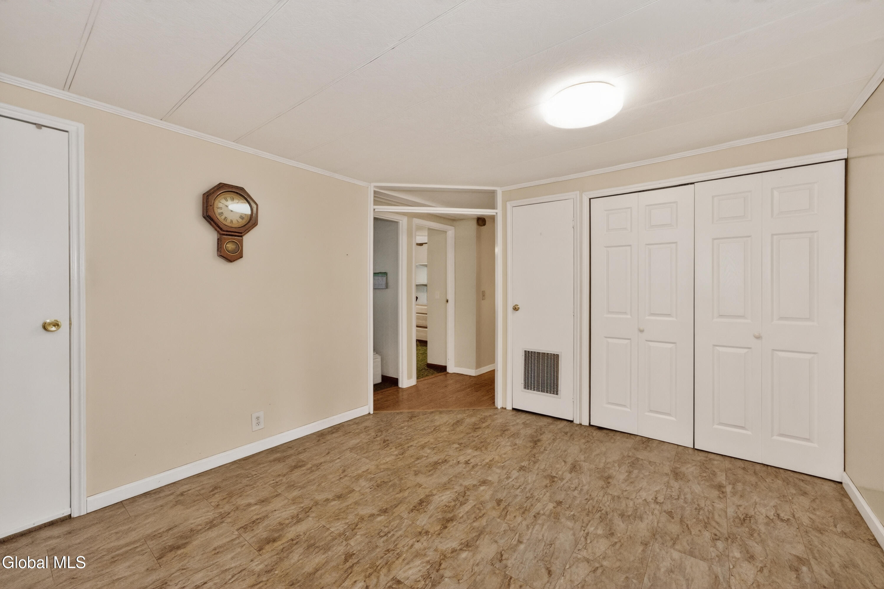733 Pine Woods Road Melrose NY 12121