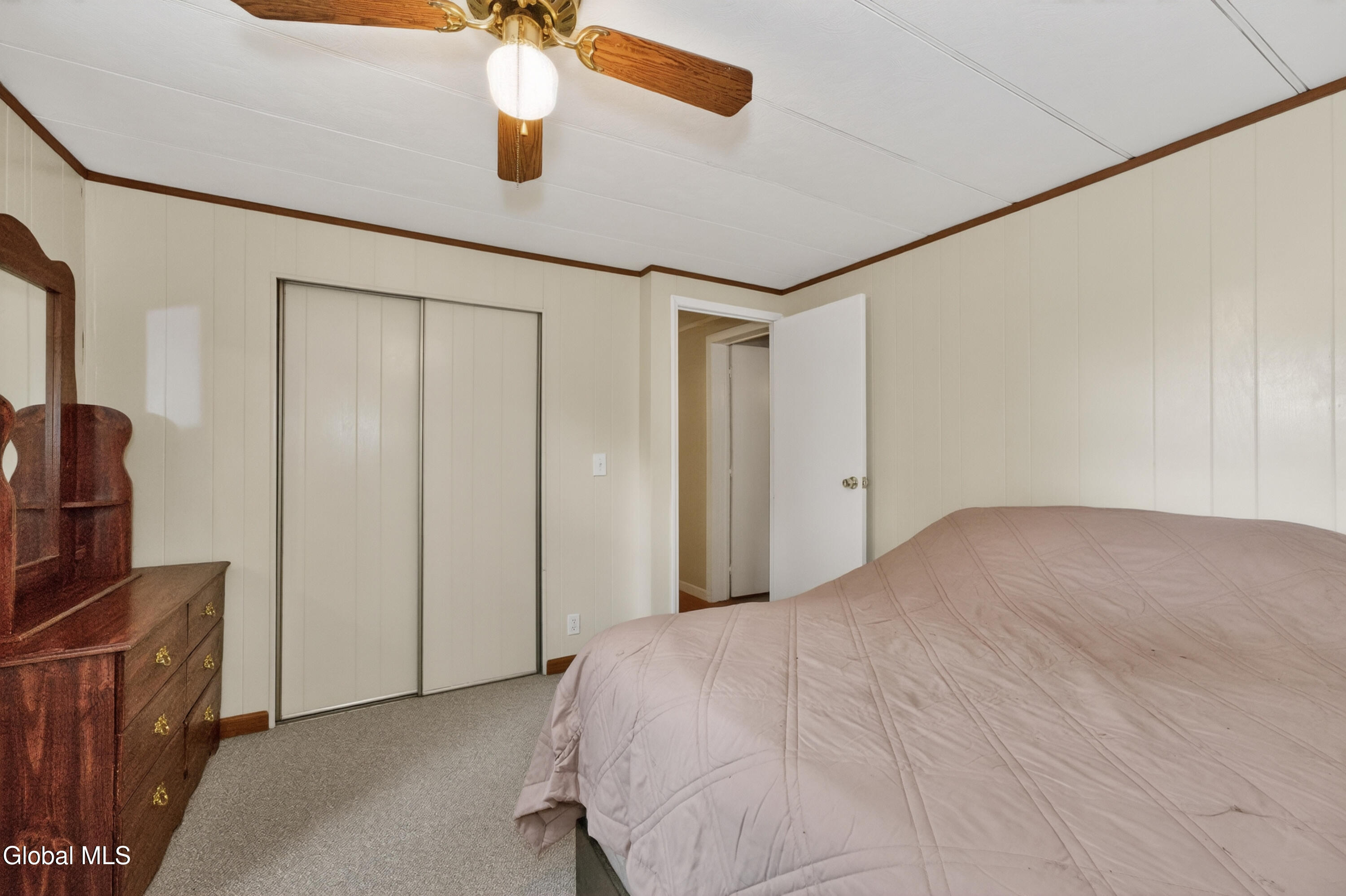733 Pine Woods Road Melrose NY 12121