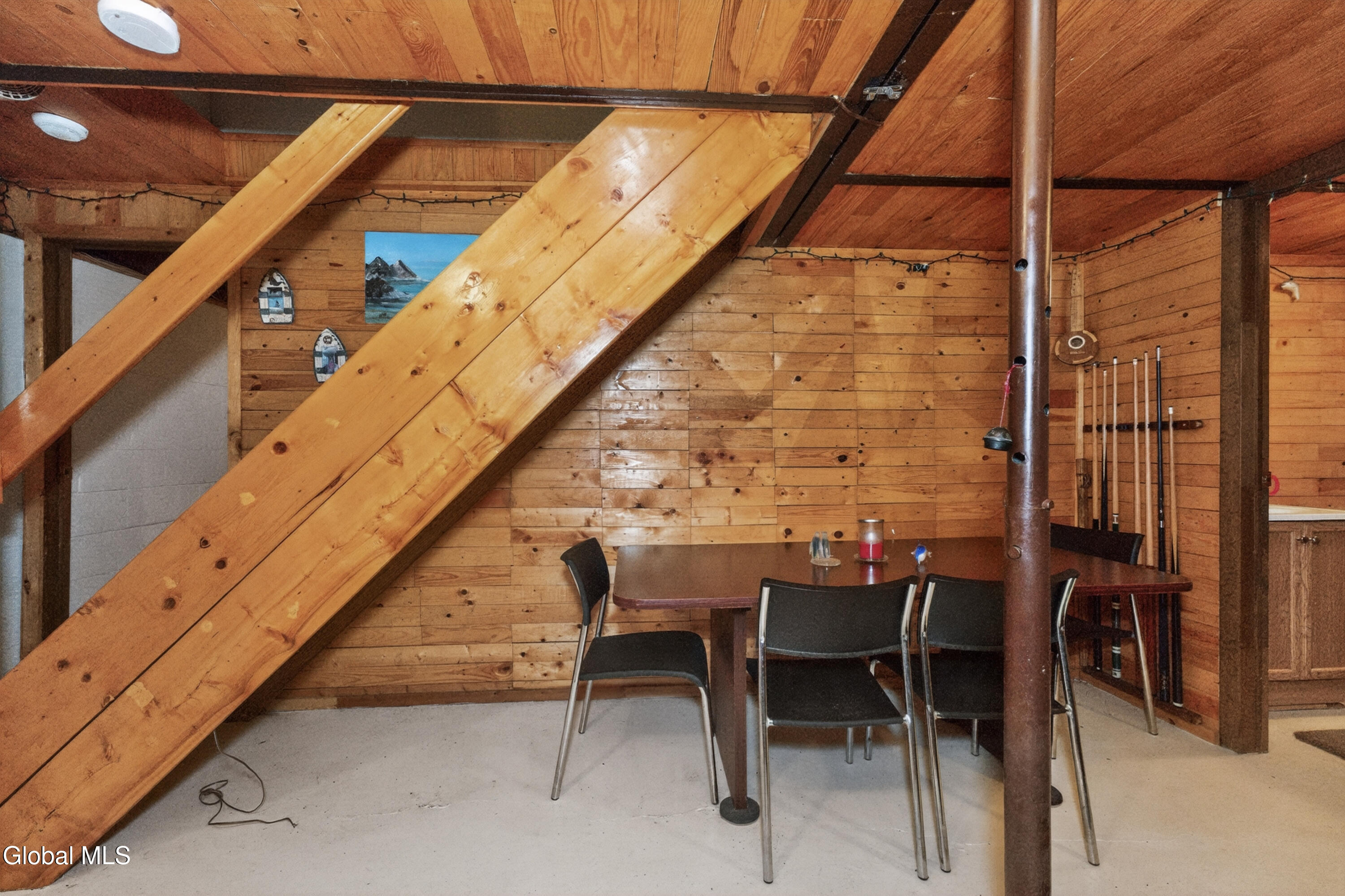 733 Pine Woods Road Melrose NY 12121