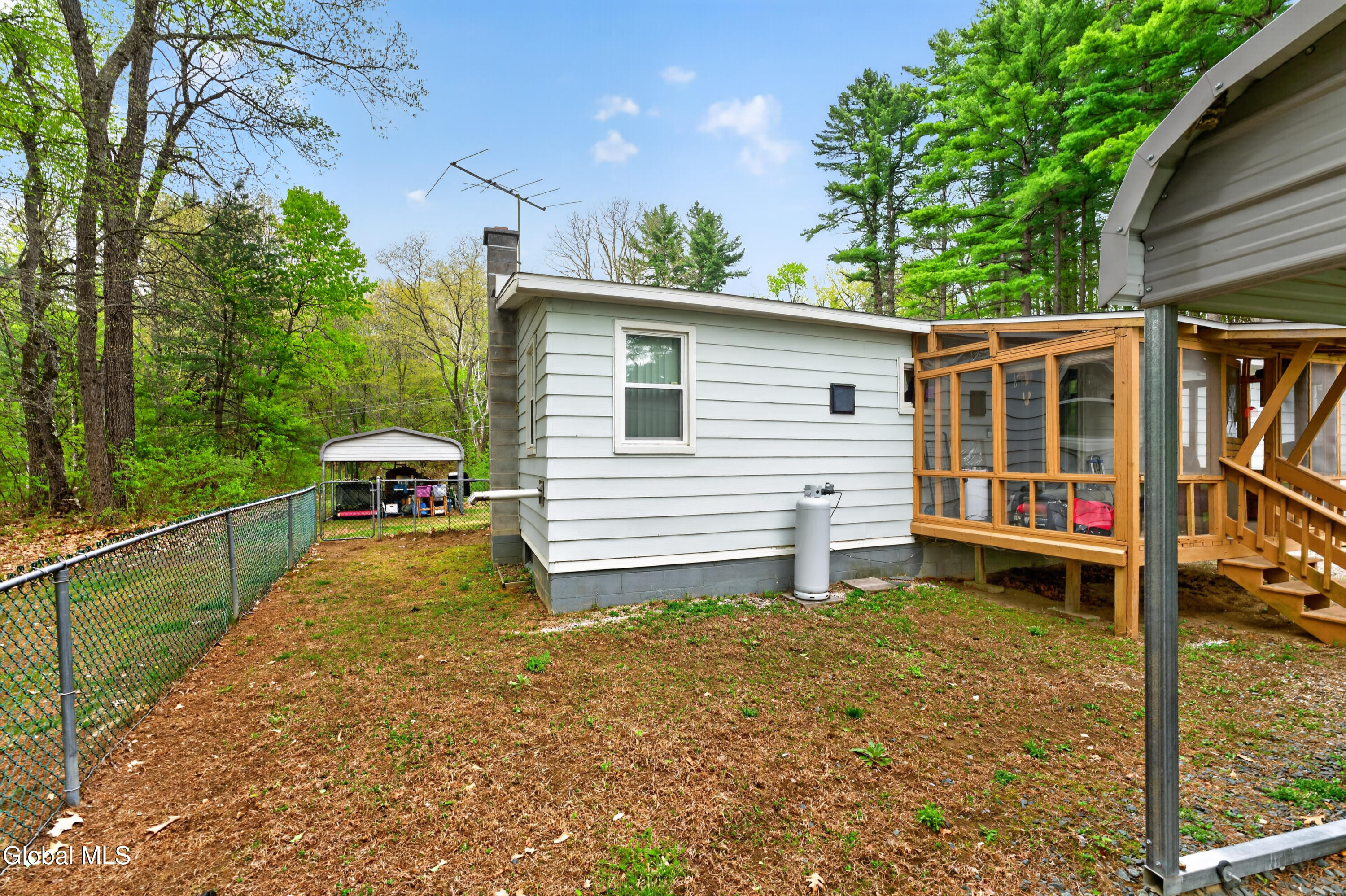 733 Pine Woods Road Melrose NY 12121