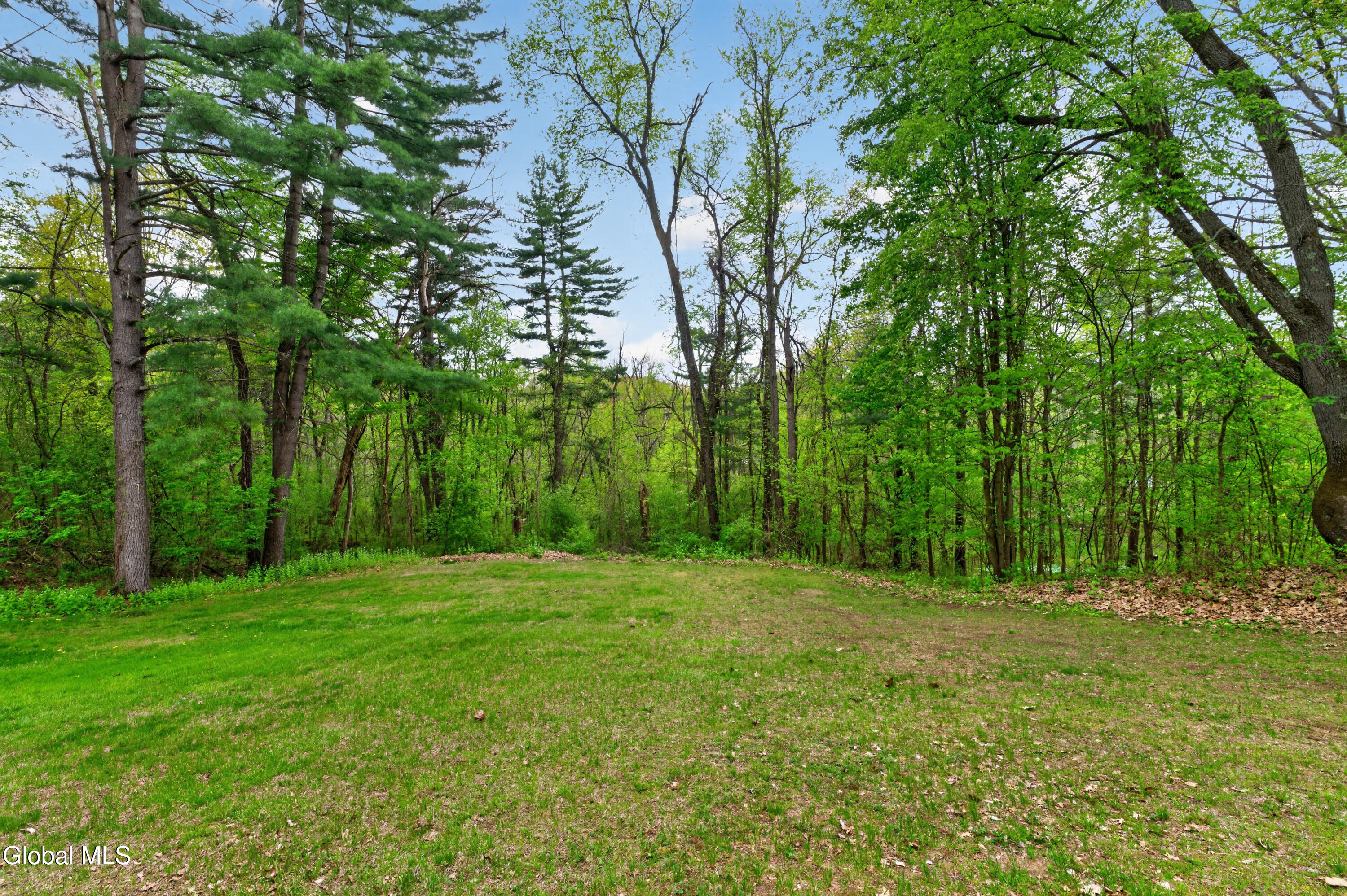 733 Pine Woods Road Melrose NY 12121