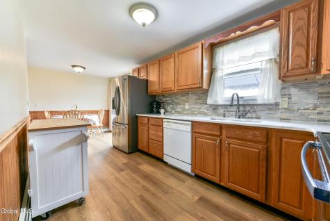 455 Middle Road Delanson NY 12053