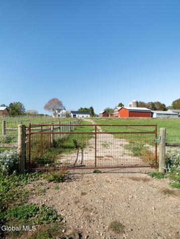 282 Ridge Road Stuyvesant NY 12156