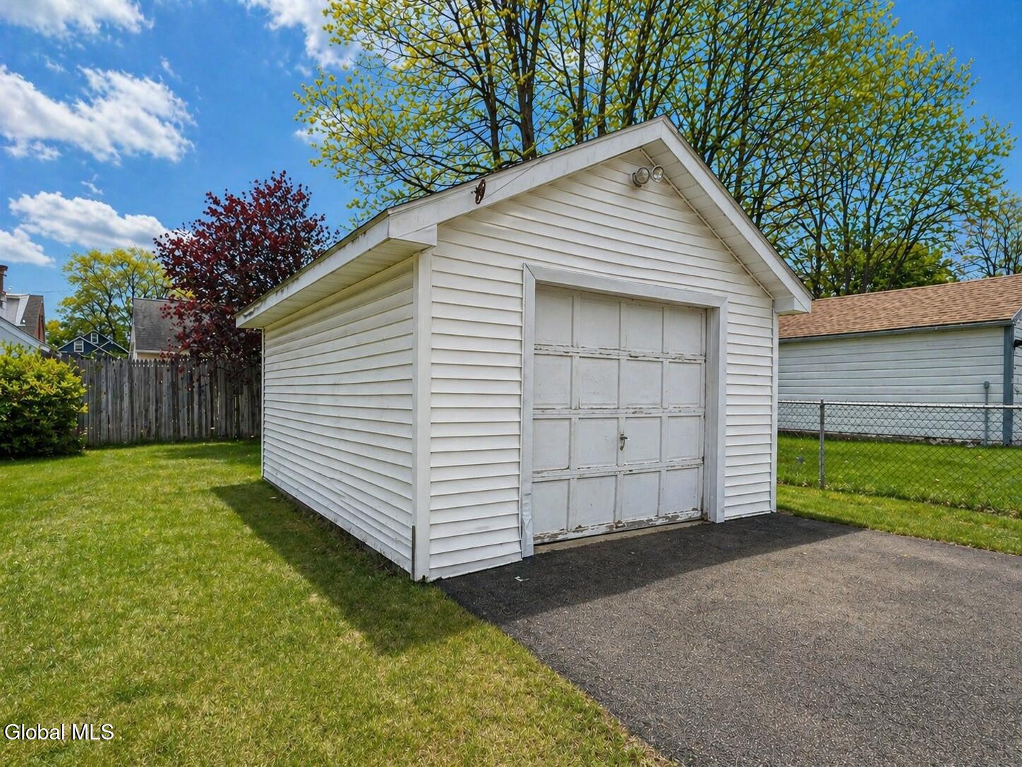 233 Sixteenth Street Schenectady NY 12306