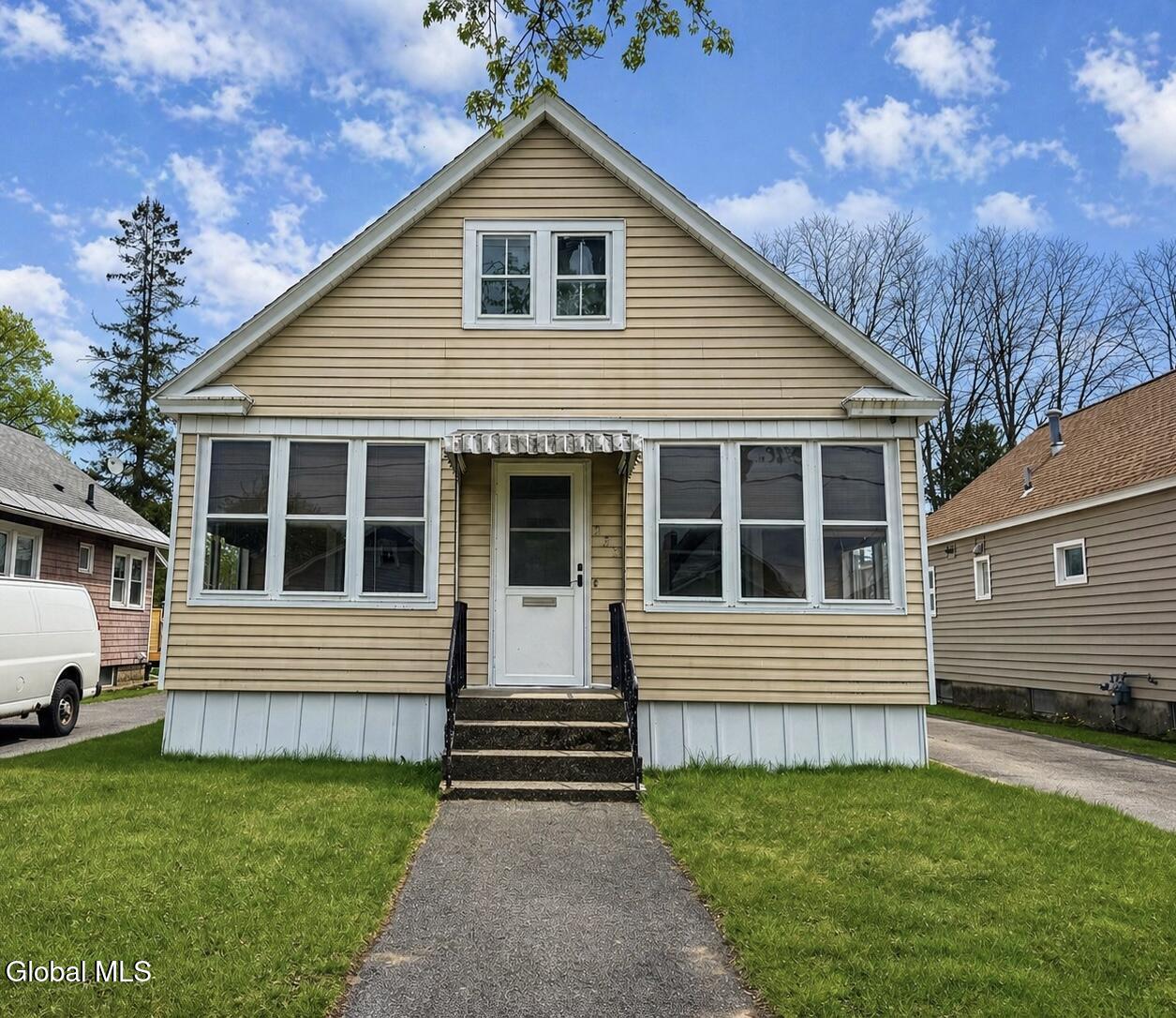 233 Sixteenth Street Schenectady NY 12306