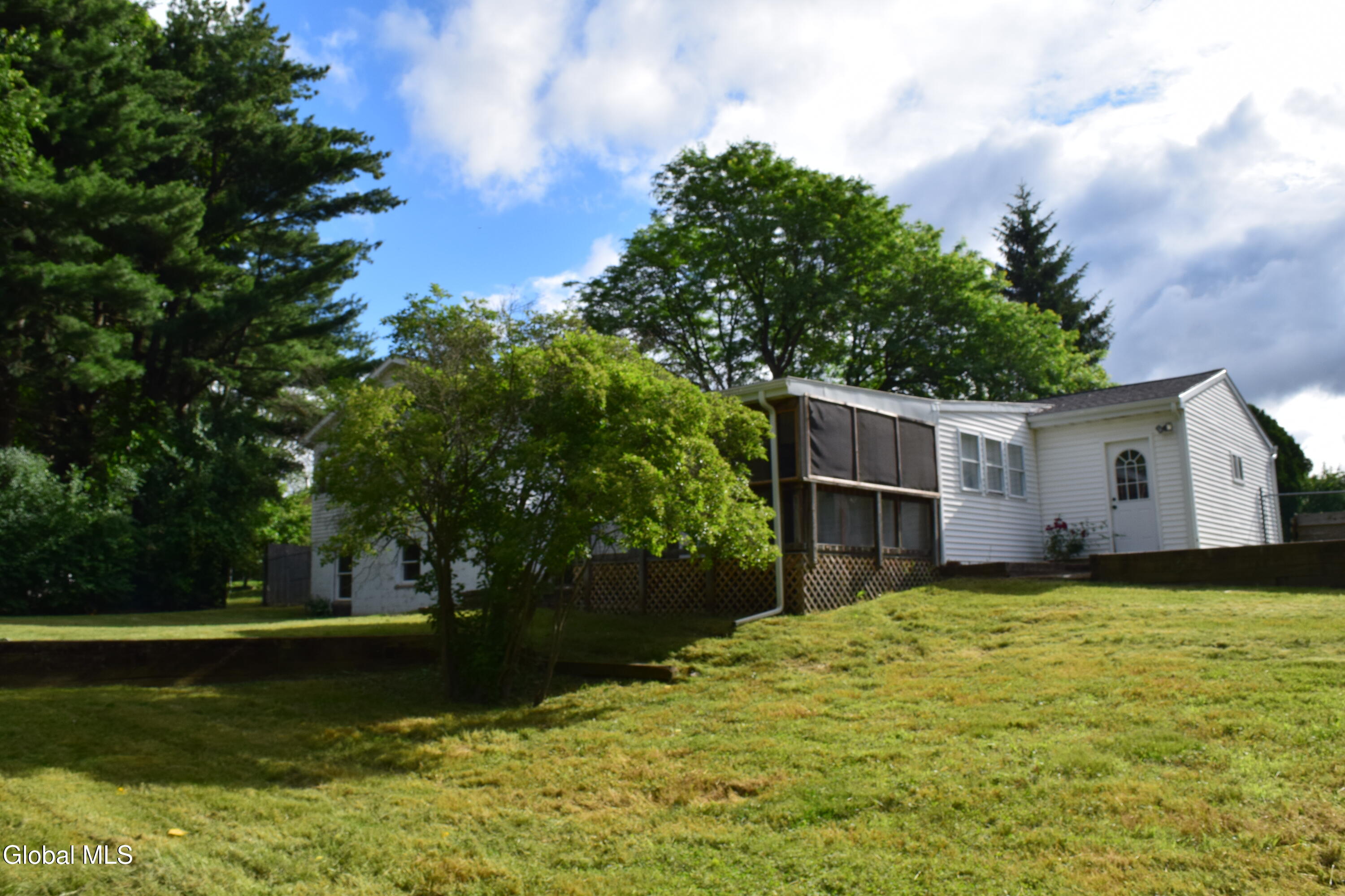 38 Marconi Drive Latham NY 12110