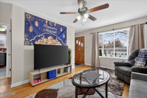 37 Hillcrest Avenue Albany NY 12203