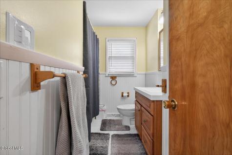 37 Hillcrest Avenue Albany NY 12203