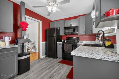 37 Hillcrest Avenue Albany NY 12203