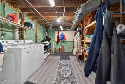 37 Hillcrest Avenue Albany NY 12203