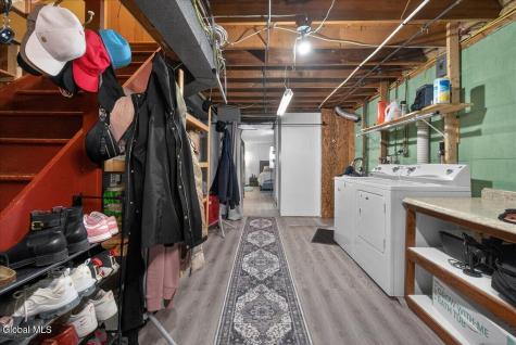 37 Hillcrest Avenue Albany NY 12203