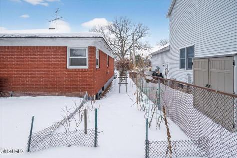 37 Hillcrest Avenue Albany NY 12203