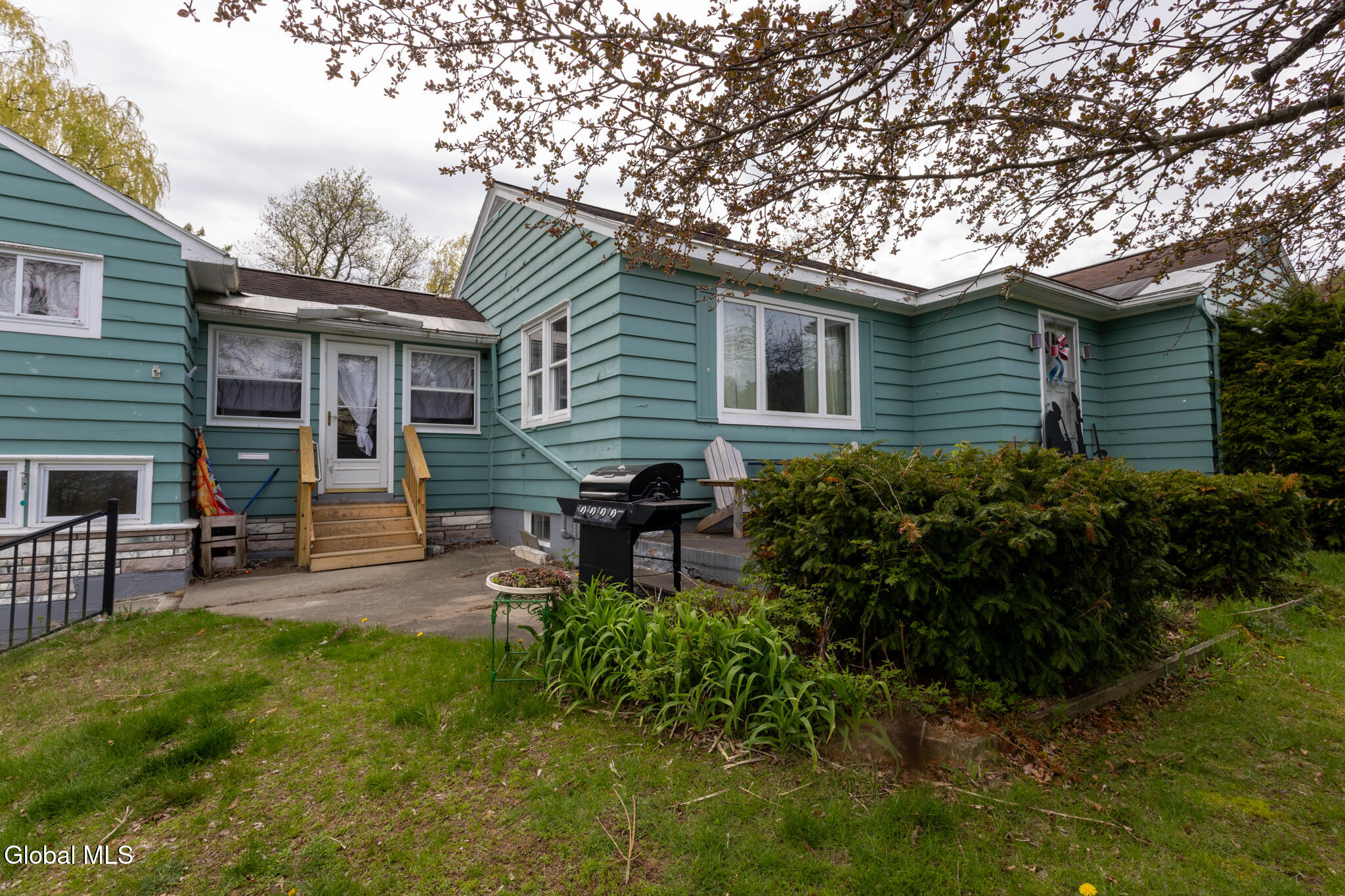 8 7th Avenue Whitehall NY 12887