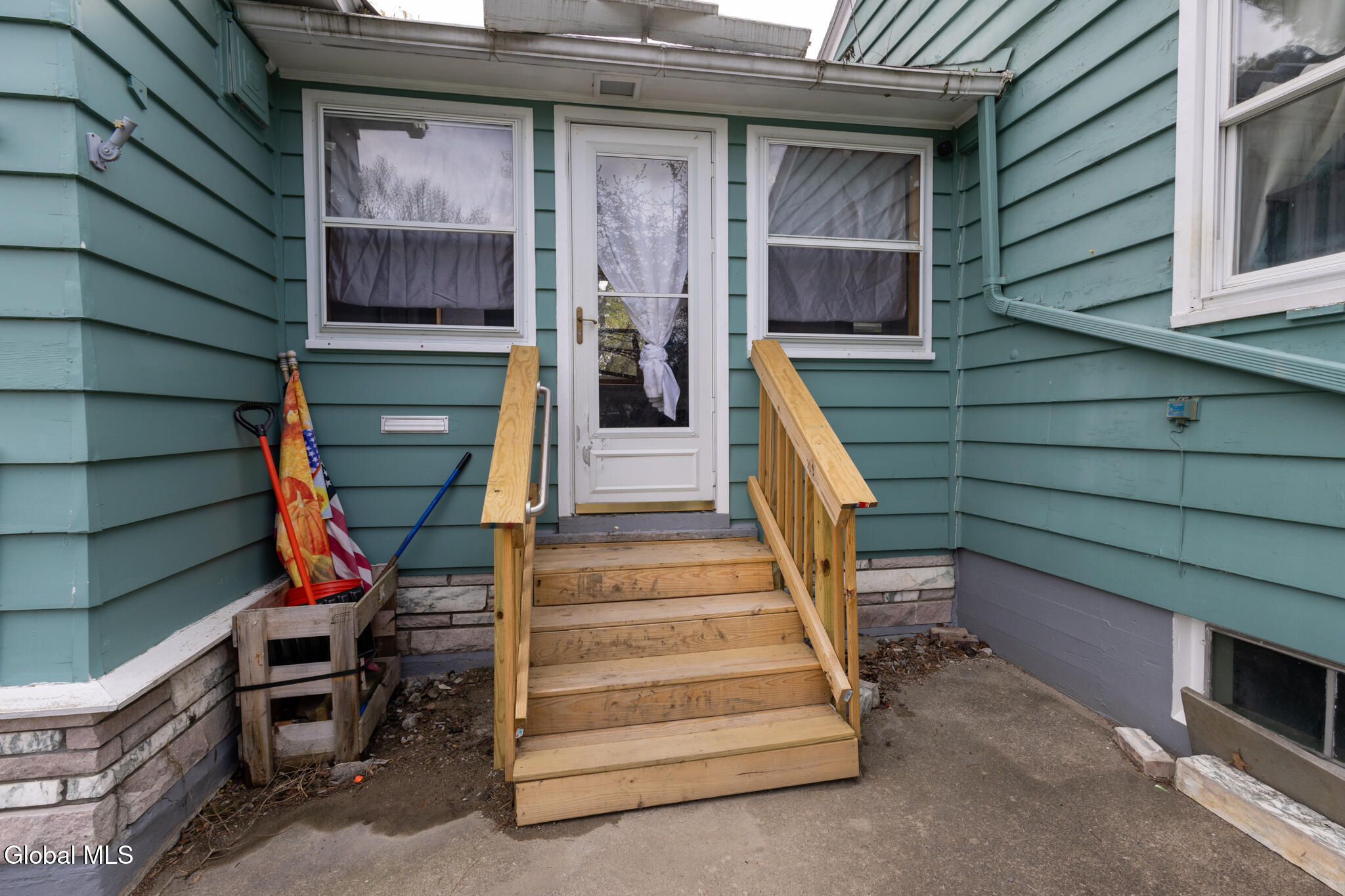 8 7th Avenue Whitehall NY 12887