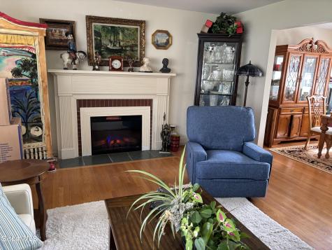 1336 Wemple Lane Niskayuna NY 12309