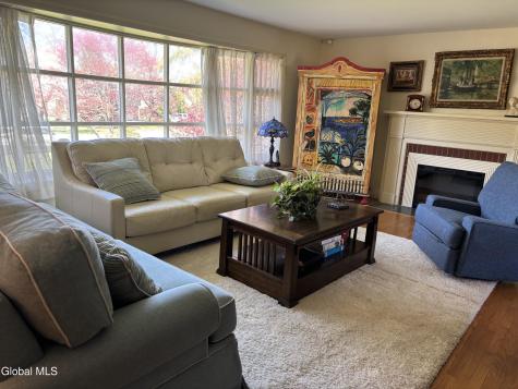 1336 Wemple Lane Niskayuna NY 12309