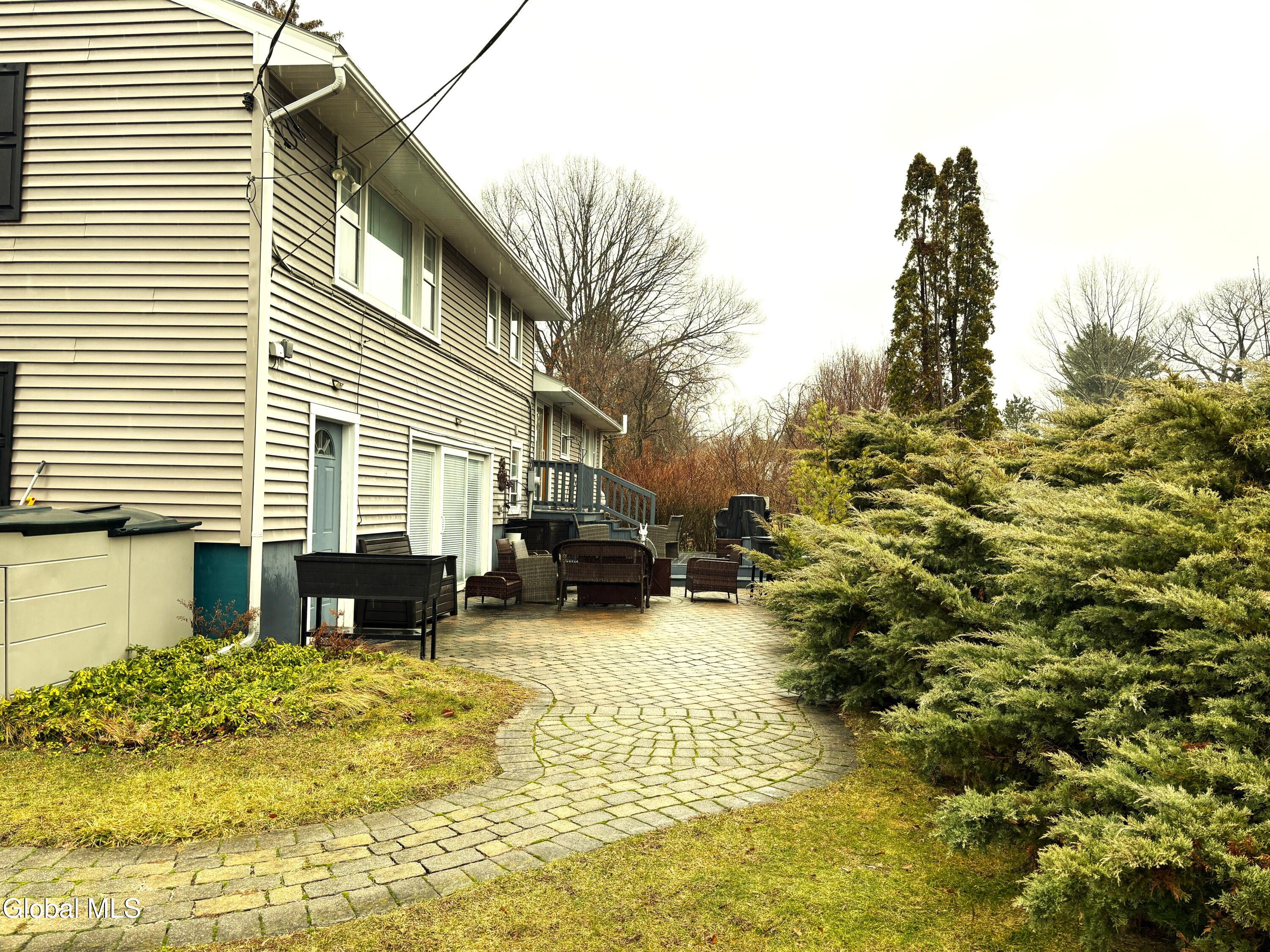 1336 Wemple Lane Niskayuna NY 12309
