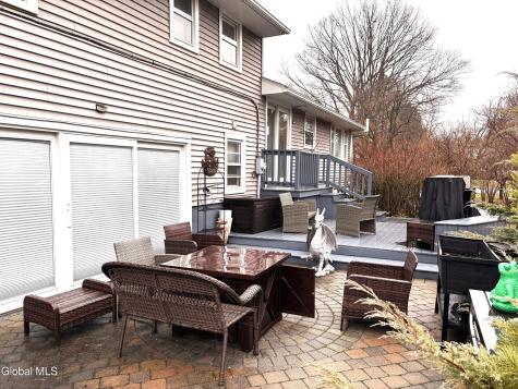 1336 Wemple Lane Niskayuna NY 12309