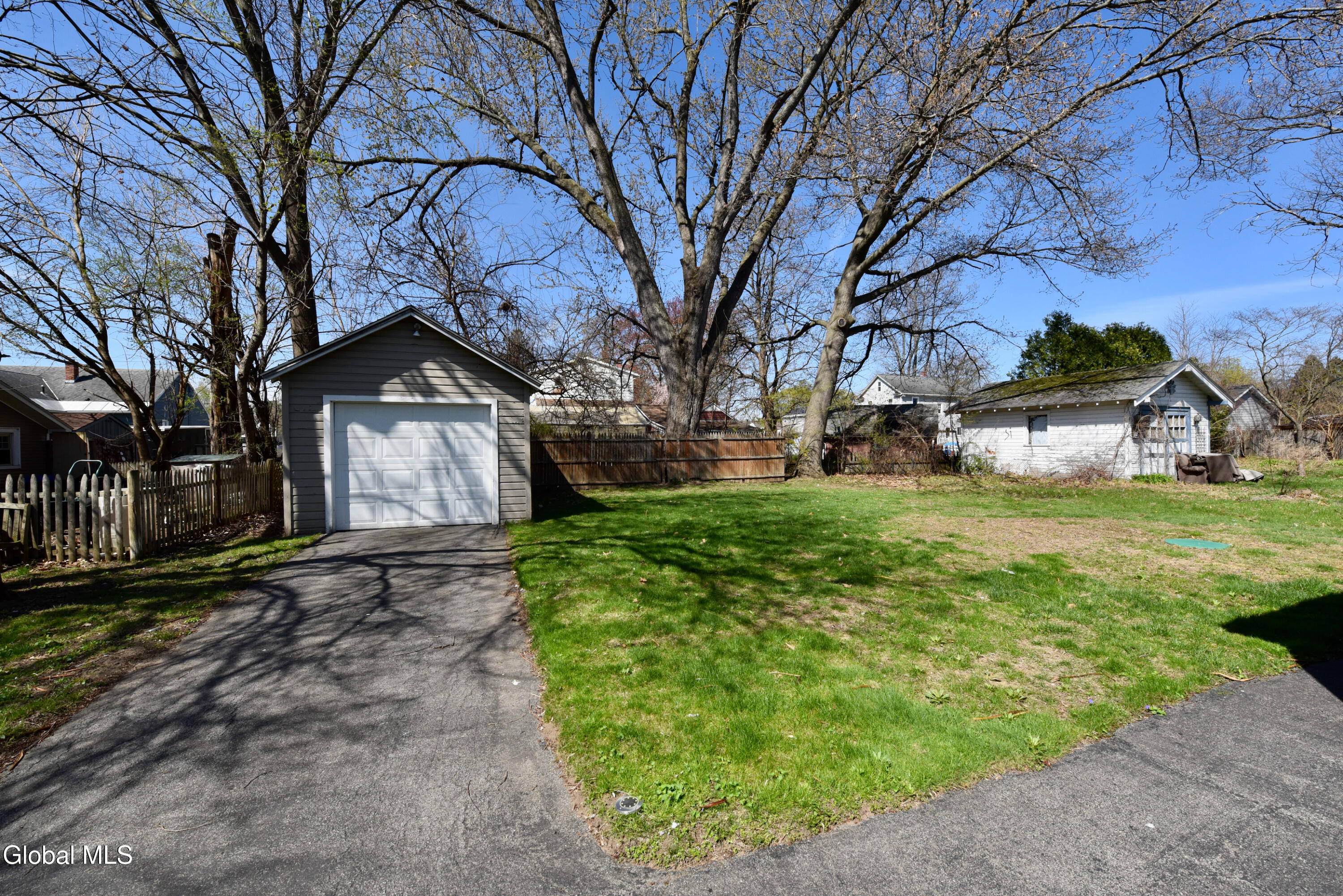 1929 Amsterdam Avenue Rotterdam NY 12303