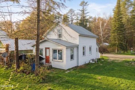 12 Tavern Road Hadley NY 12835