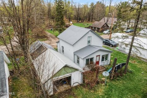 12 Tavern Road Hadley NY 12835