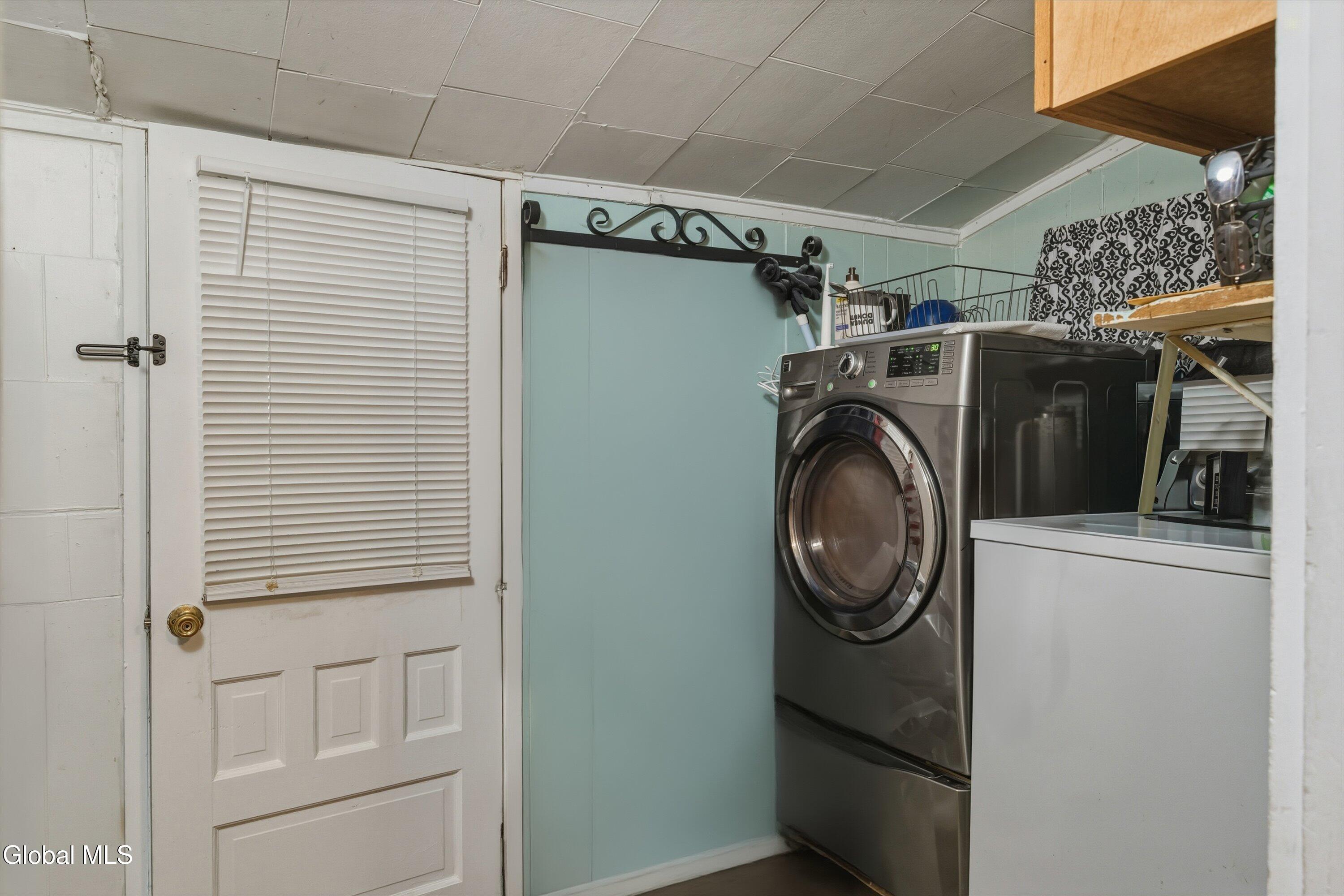 12 Tavern Road Hadley NY 12835