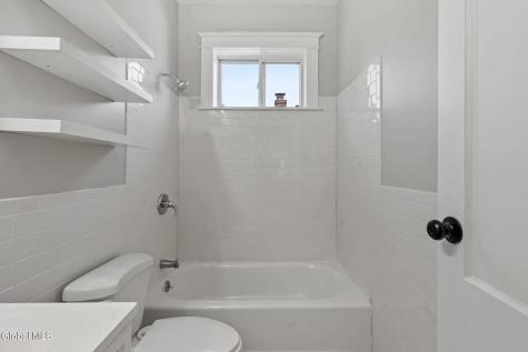 32 Homestead Street Albany NY 12203