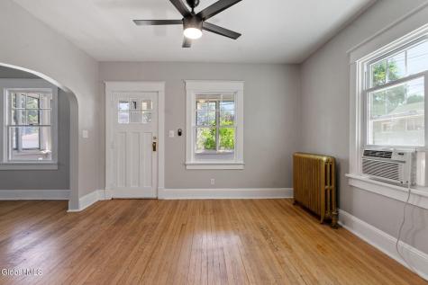 32 Homestead Street Albany NY 12203