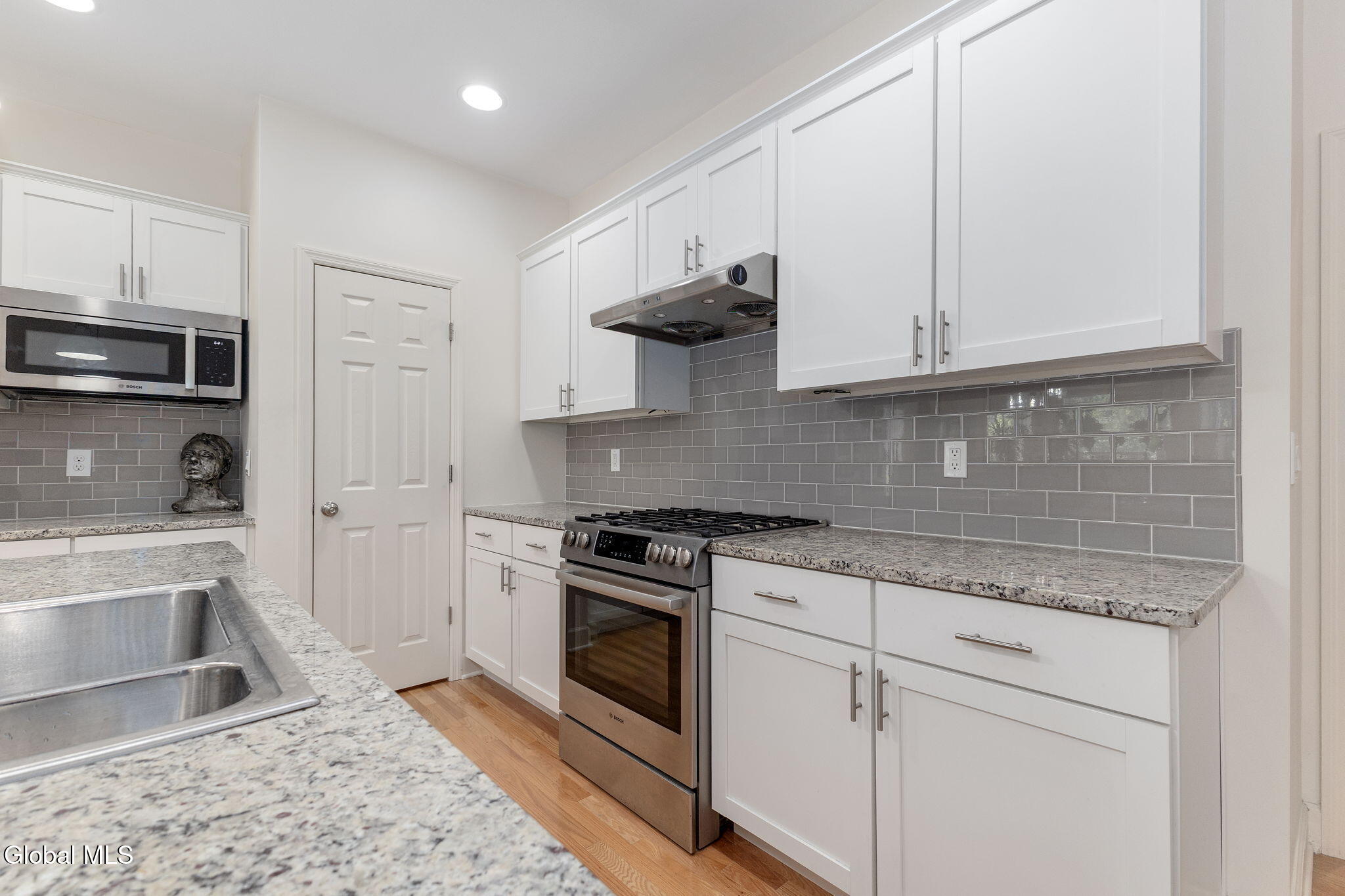 3 Sutton Drive Cohoes NY 12047