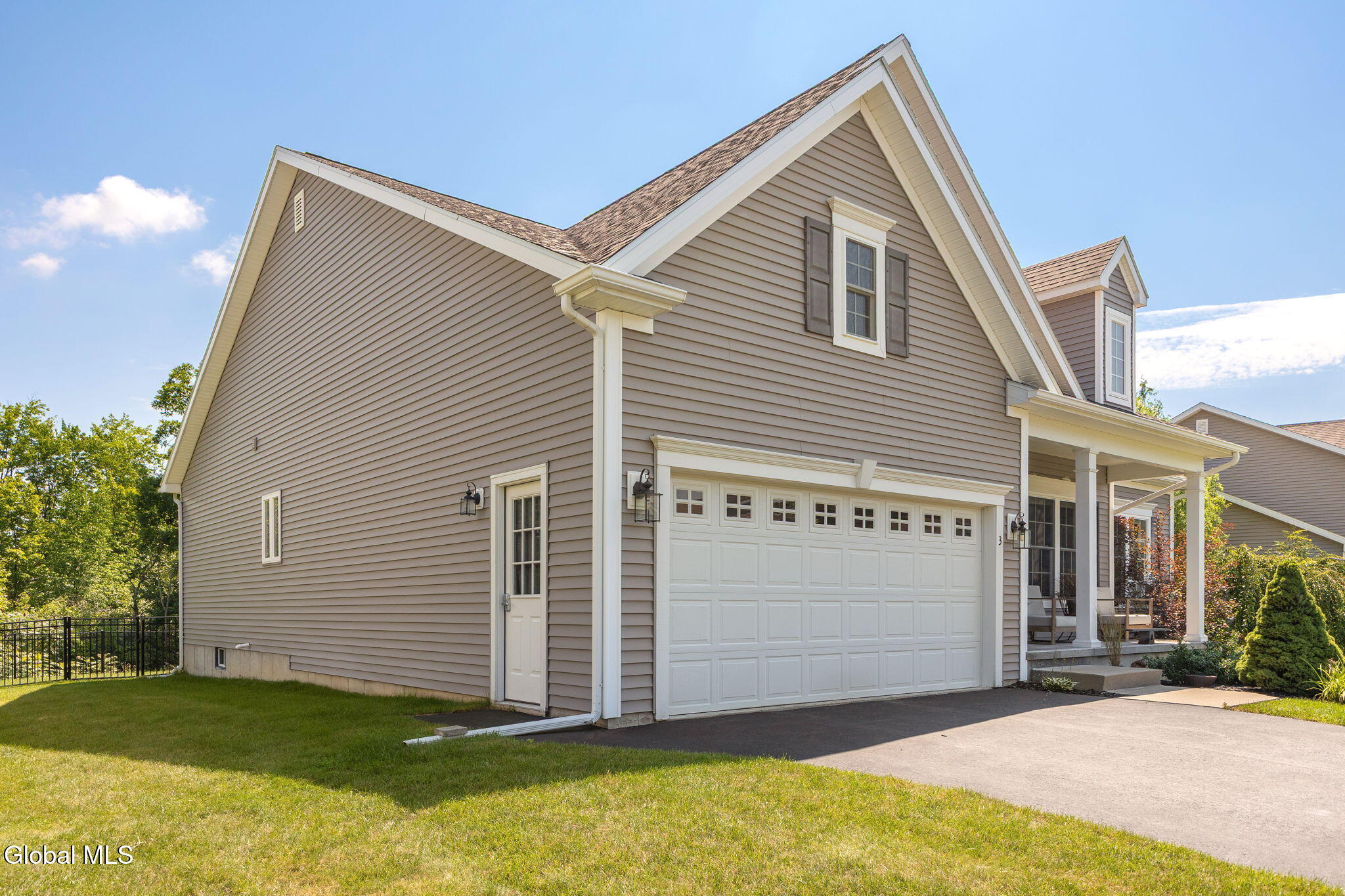 3 Sutton Drive Cohoes NY 12047