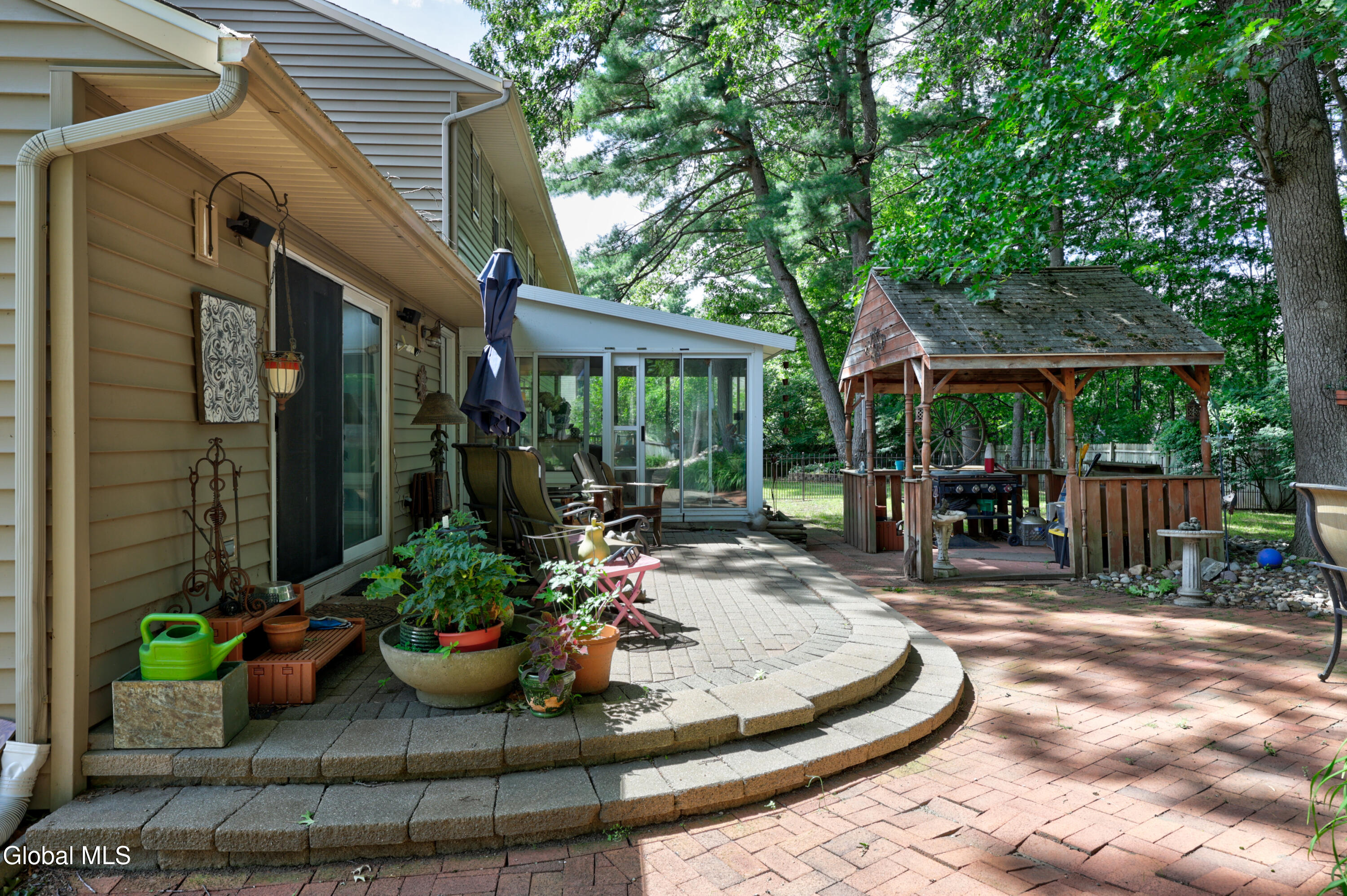 4 Pine Knoll Drive Saratoga Springs NY 12866