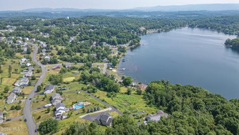 55 Kent Place Wynantskill NY 12198