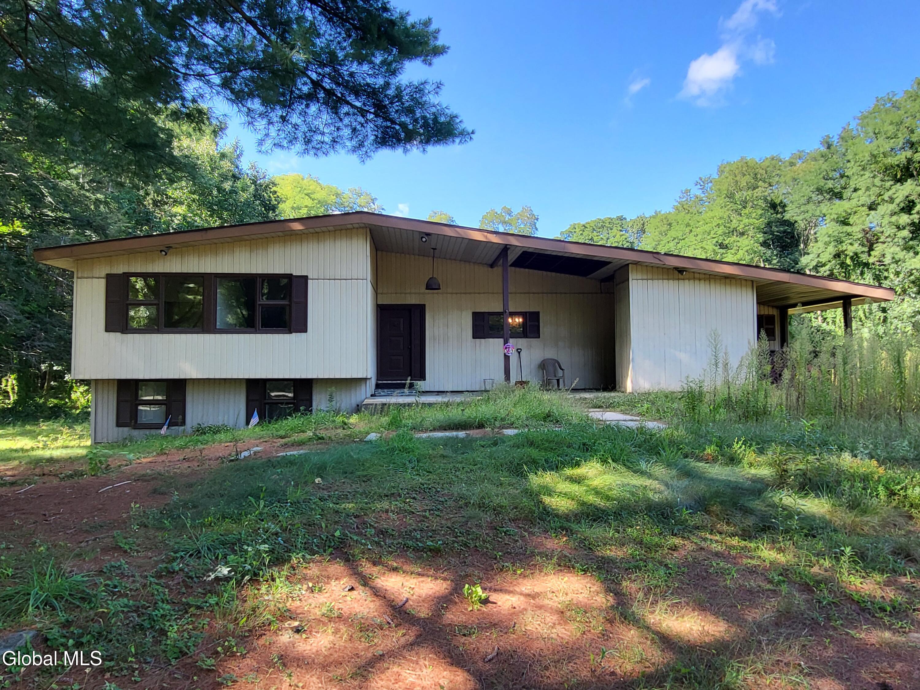 639 Mac Elroy Road Ballston Lake NY 12019
