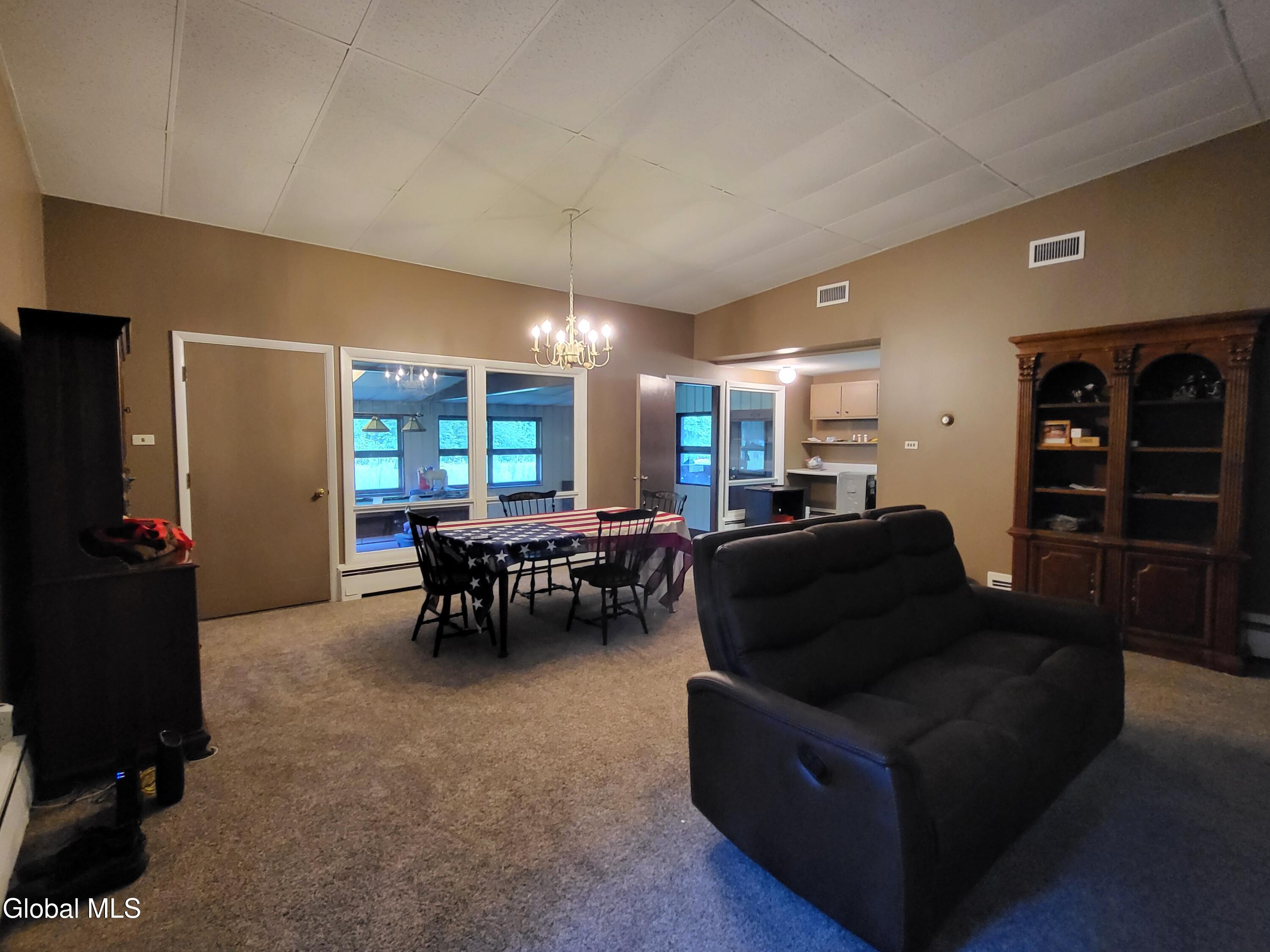 639 Mac Elroy Road Ballston Lake NY 12019