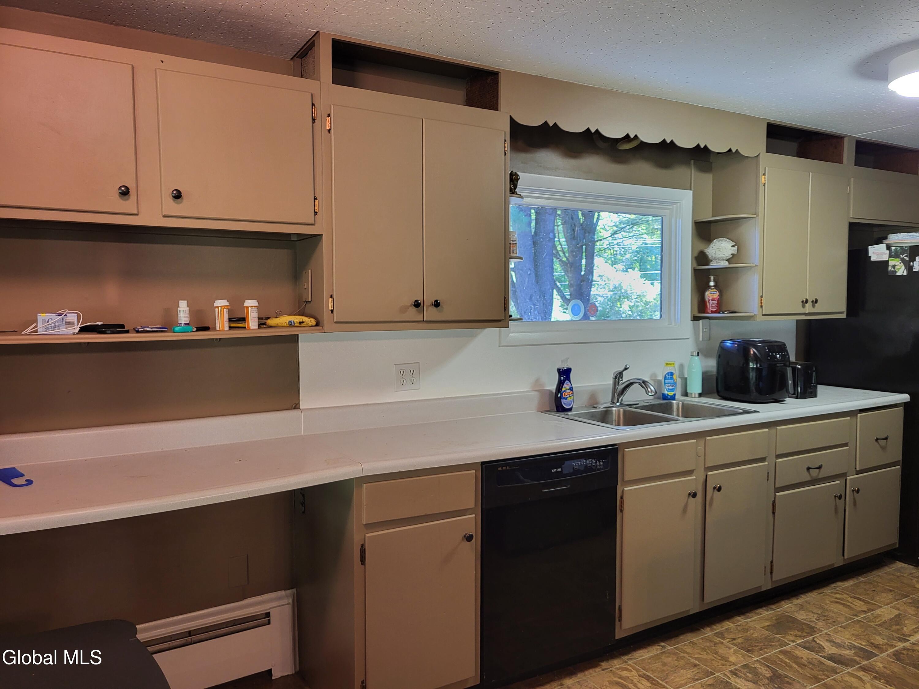 639 Mac Elroy Road Ballston Lake NY 12019