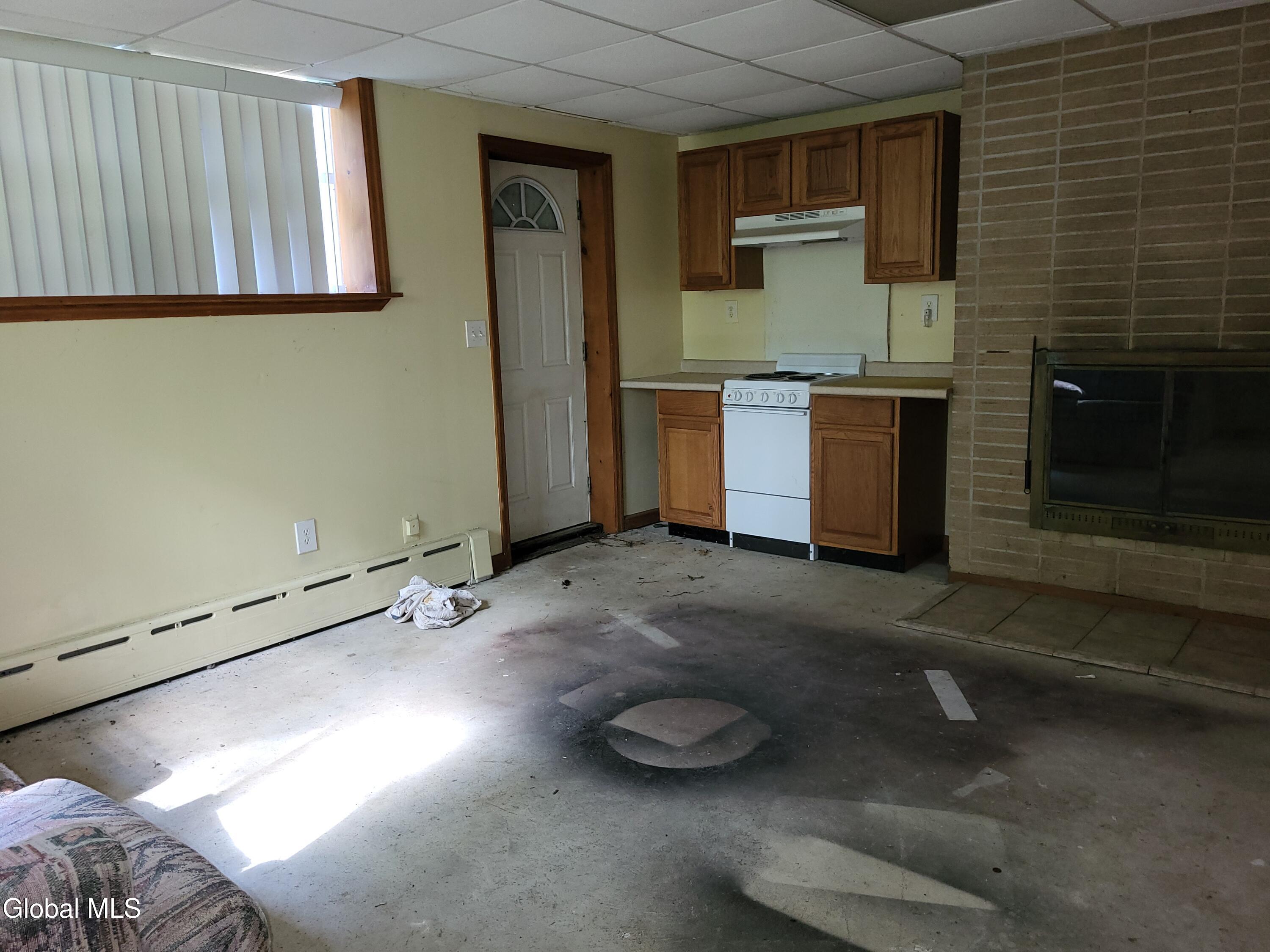 639 Mac Elroy Road Ballston Lake NY 12019