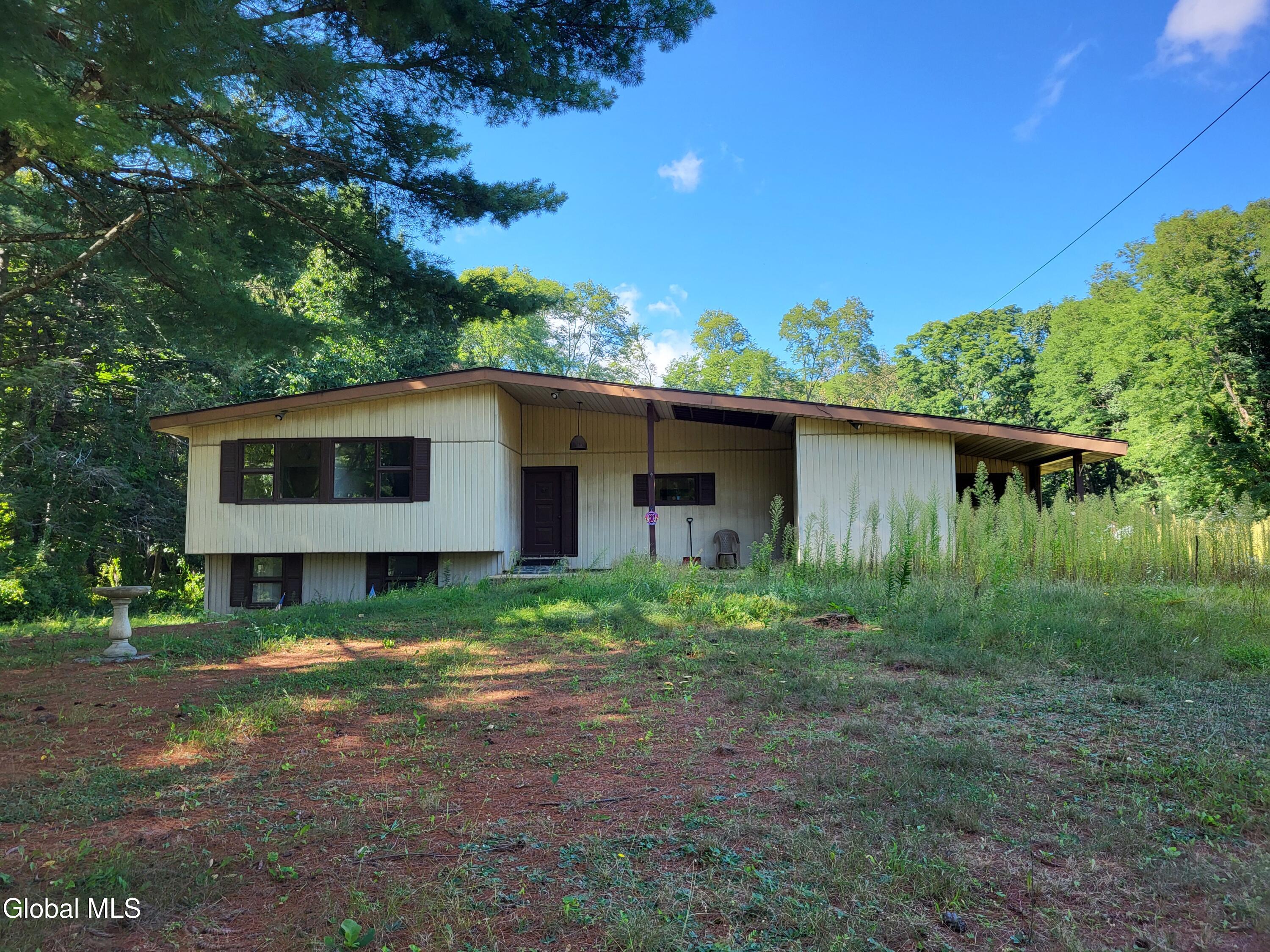 639 Mac Elroy Road Ballston Lake NY 12019