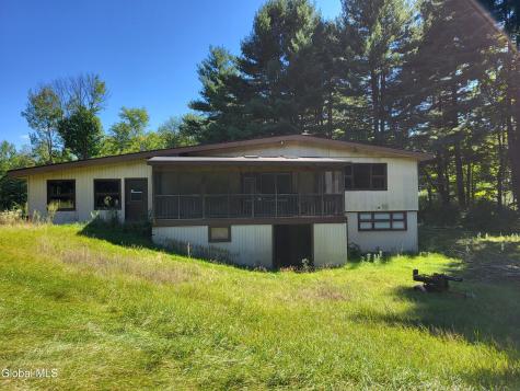 639 Mac Elroy Road Ballston Lake NY 12019