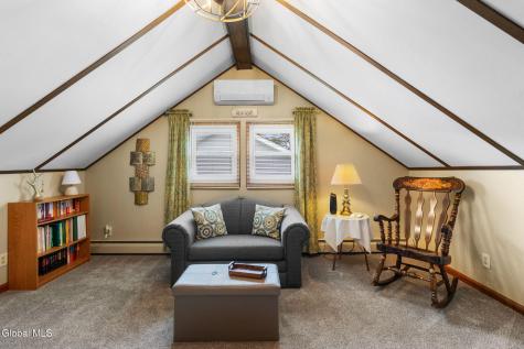4 Colomba Drive Rotterdam NY 12306