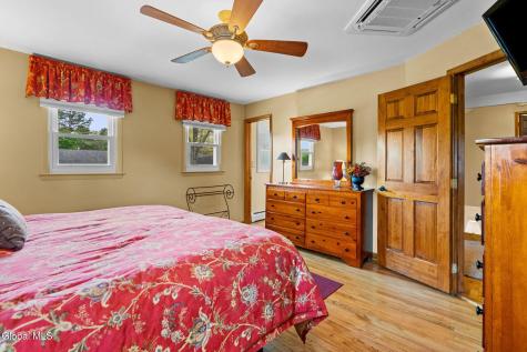 4 Colomba Drive Rotterdam NY 12306