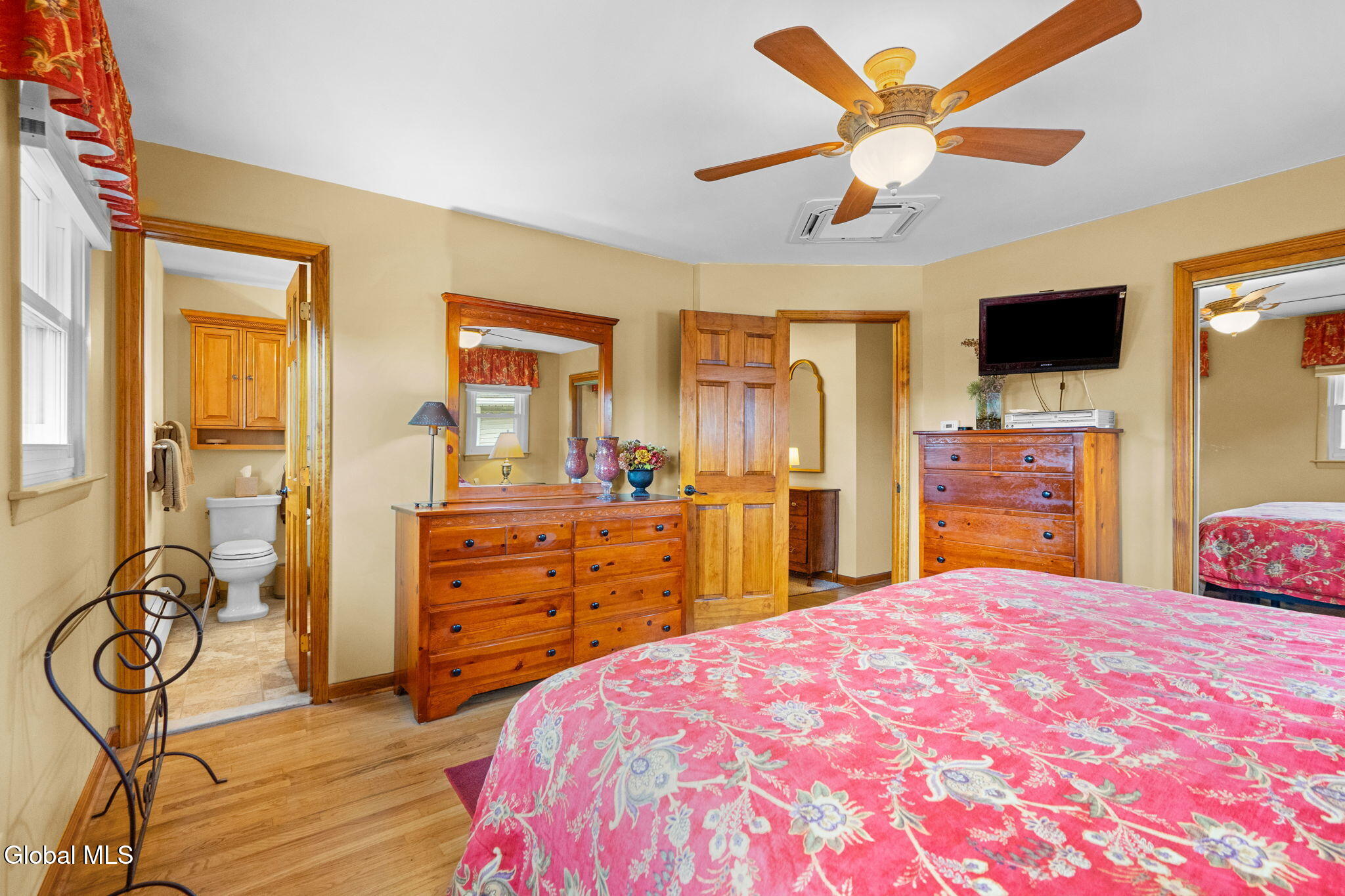 4 Colomba Drive Rotterdam NY 12306