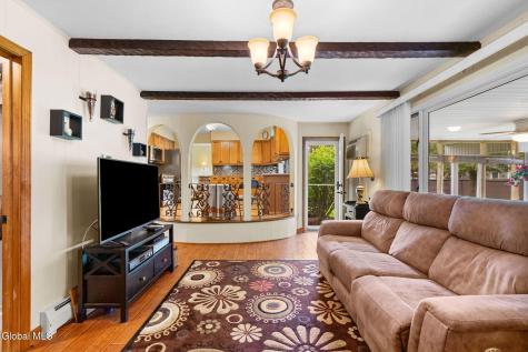 4 Colomba Drive Rotterdam NY 12306