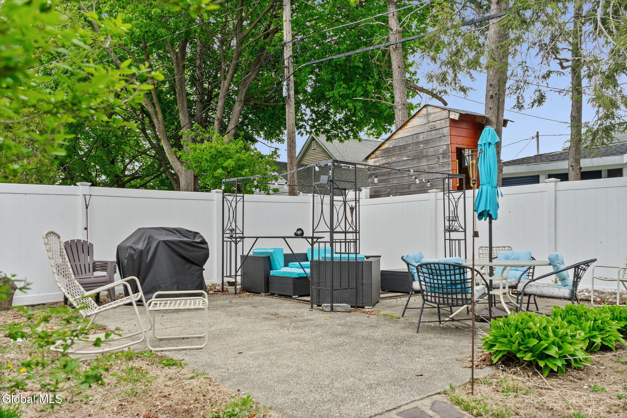 1524 Avenue A Watervliet NY 12189
