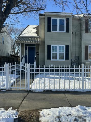 740 Hamilton Street Schenectady NY 12307