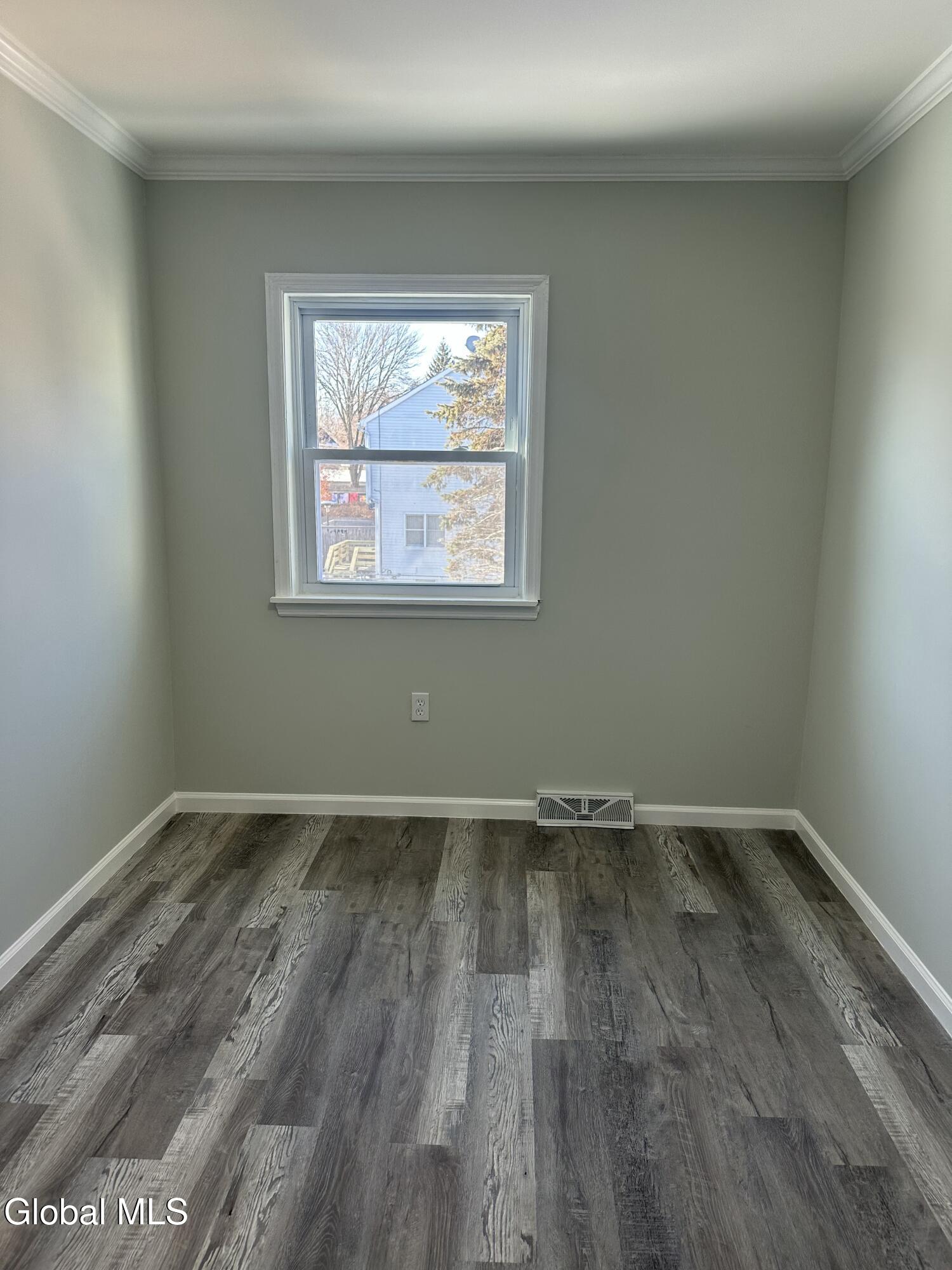 740 Hamilton Street Schenectady NY 12307