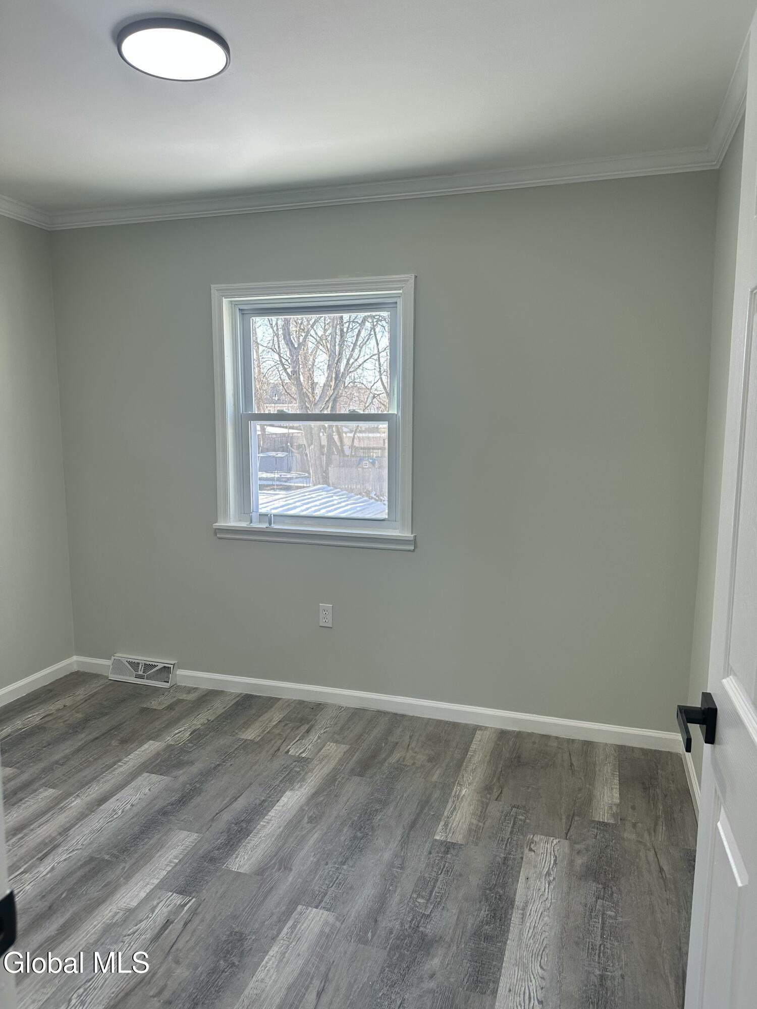 740 Hamilton Street Schenectady NY 12307
