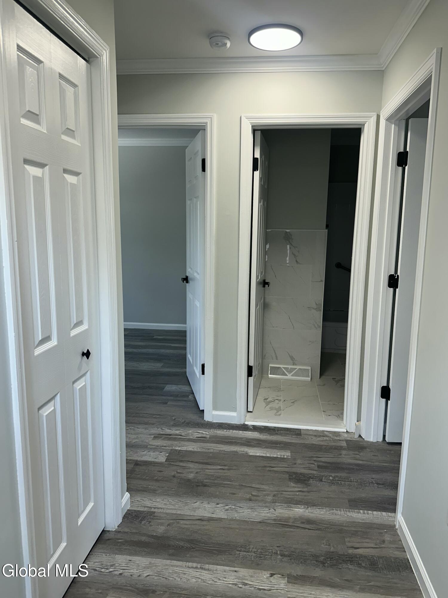 740 Hamilton Street Schenectady NY 12307