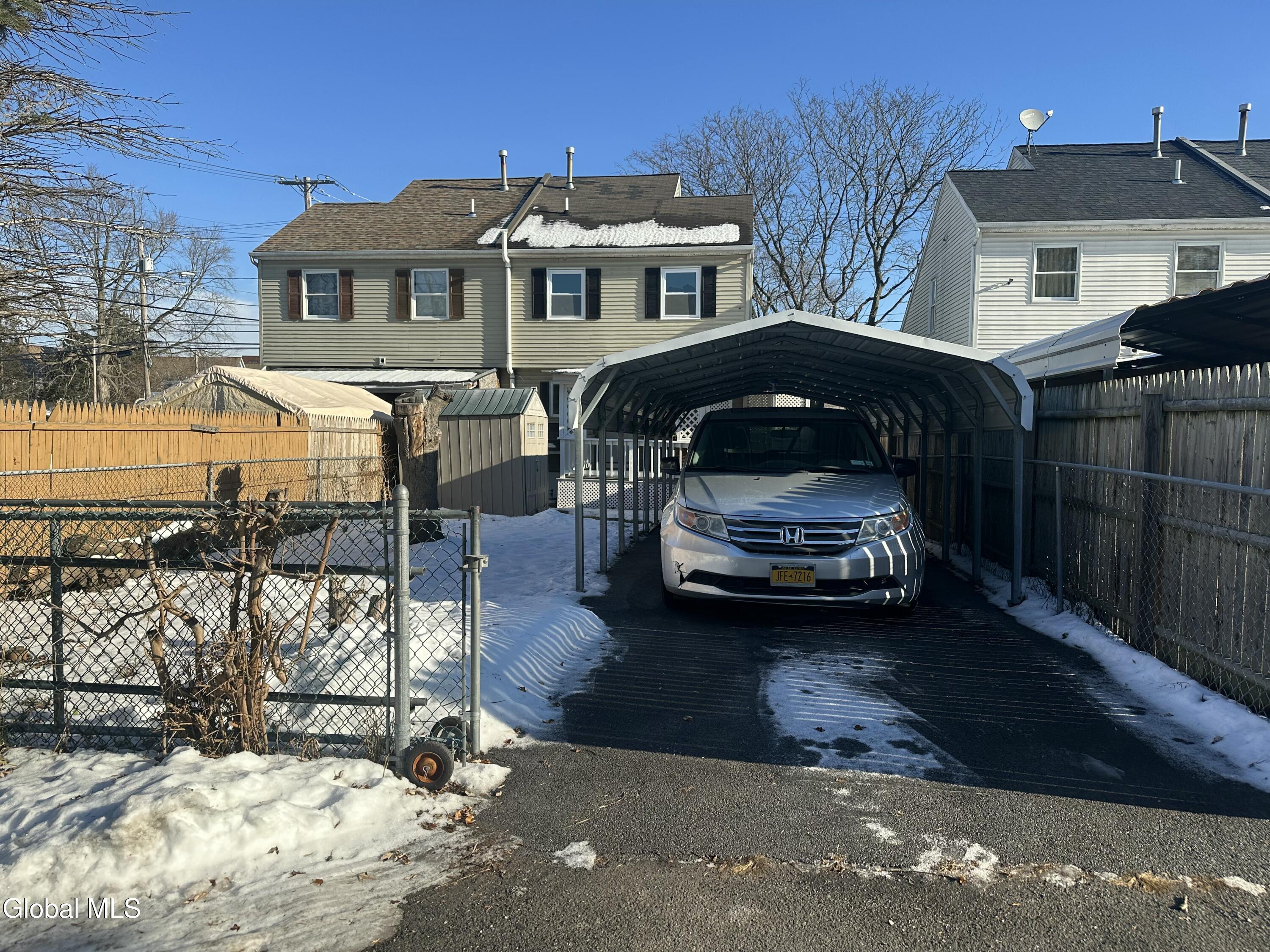 740 Hamilton Street Schenectady NY 12307