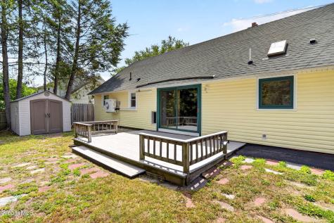 25 Dorwood Drive Loudonville NY 12211