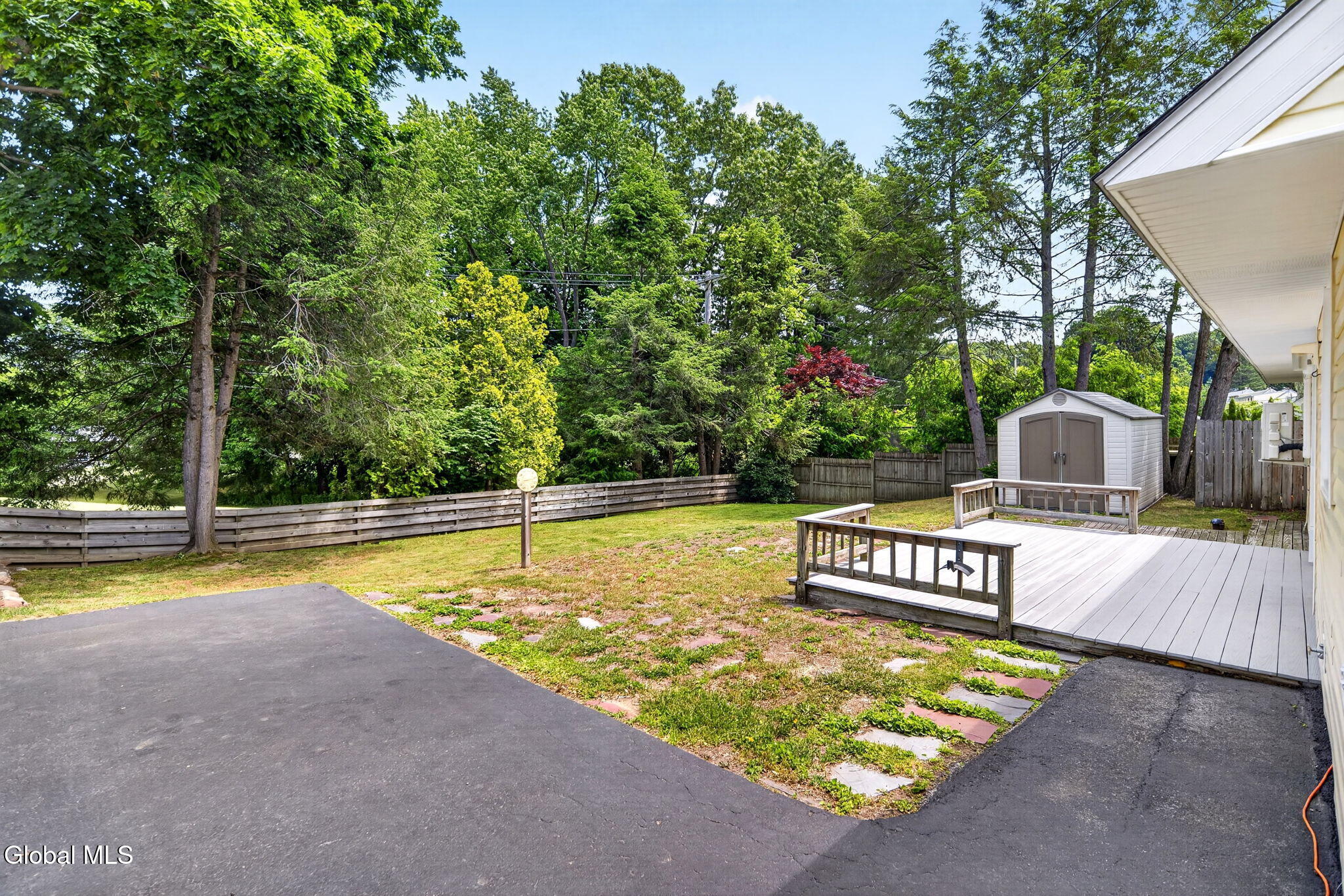 25 Dorwood Drive Loudonville NY 12211